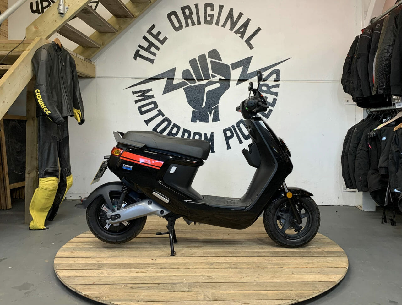 Picture of Pre-Owned Electric Motorbikes - Used Electric Motorcycles for sale - UK ...