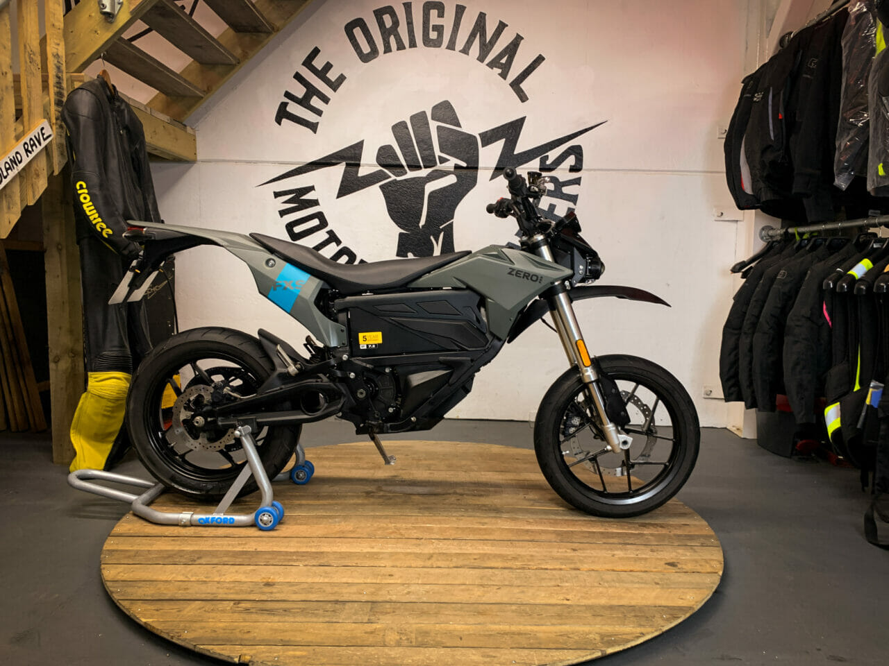 PreOwned Electric Motorbikes Used Electric Motorcycles for sale UK