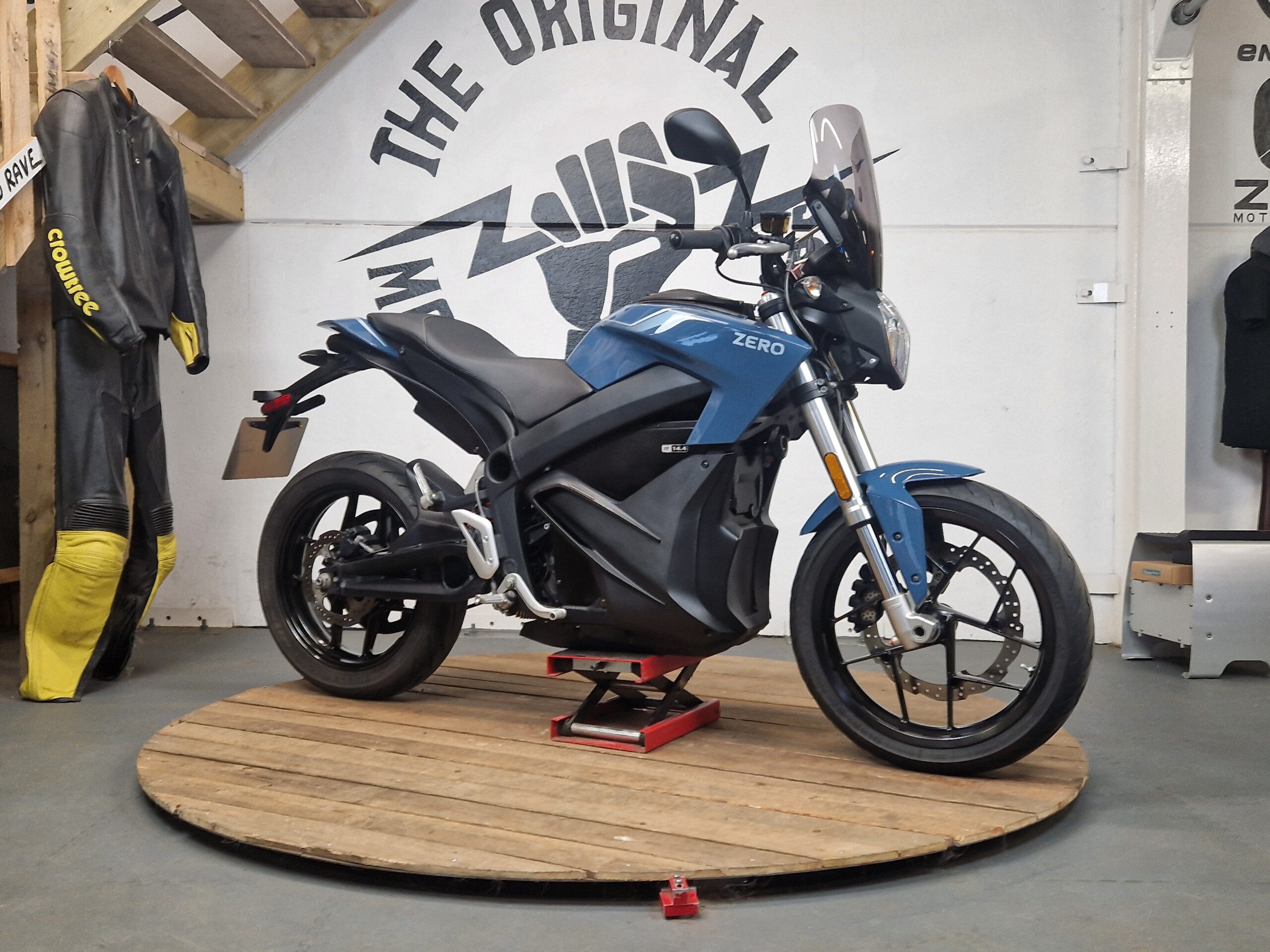 Image showcasing What Is Regenerative Braking, and How Does It Work in Electric ...